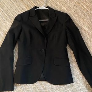 Theory Blazer Size 4  RP: $550